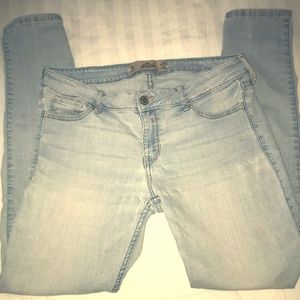 Holister Washed Skinny Jeans
